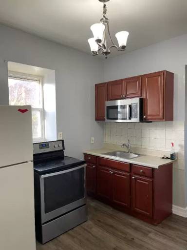 Main picture of 5637 Chew Ave