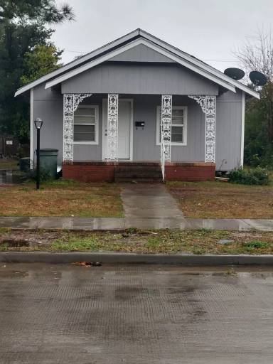 Main picture of 891 Washington Blvd