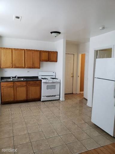 Main picture of 8736 S Buffalo Ave