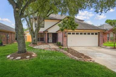 Main picture of 16131 Canaridge Dr