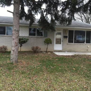 Main picture of 785 Denice St