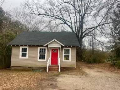 Main picture of 850 Meriwether St