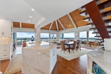 Main picture of 120 S Ocean Blvd