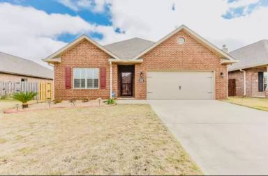 Main picture of 1720 Brantley Dr