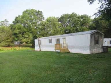 Main picture of 2400 Skyview Ln