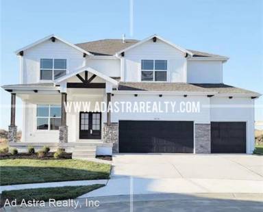 Main picture of 18228 Oakmont St