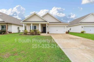 Main picture of 9376 Swan Point Rd
