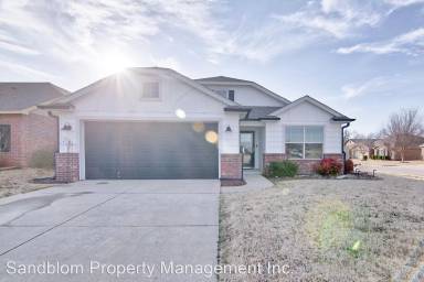 Main picture of 16014 S 88th East Pl