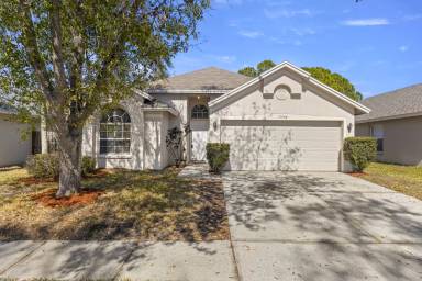 Main picture of 10264 Oasis Palm Dr