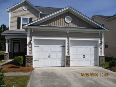 Main picture of 8 Tee Tree Cir