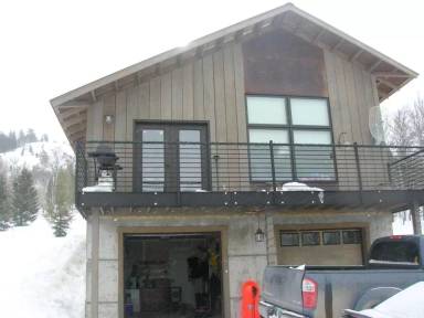 Main picture of 2290 Apache Rd