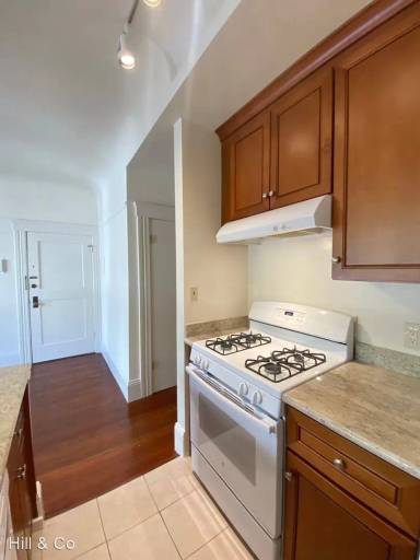 Main picture of 1215 Filbert St