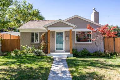 Main picture of 2504 E Simpson Ave