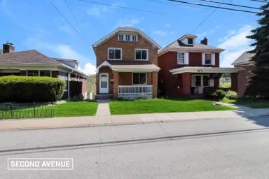 Main picture of 1402 Bellaire Pl