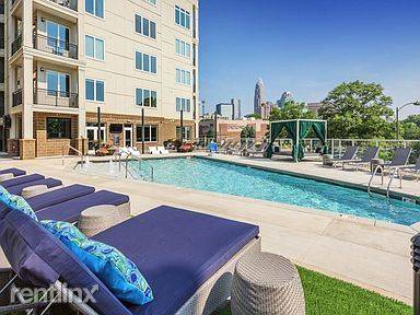 Main picture of Presley Uptown