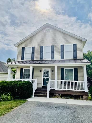 Main picture of 407 Wessex Rd