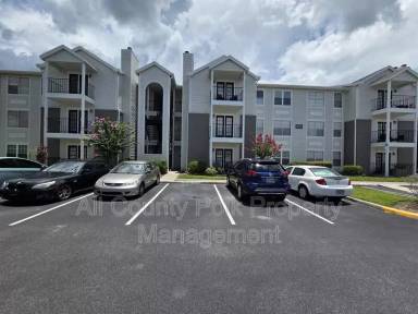 Main picture of Waterford Landing Condo