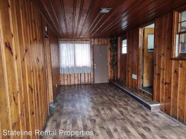 Main picture of 3237 Parkside Ave