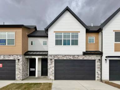 Main picture of 2776 W 2775 N