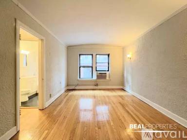 Main picture of Arlington Building