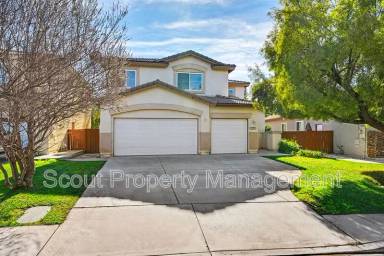 Main picture of 30783 Medinah Way