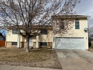 Main picture of 15777 E Union Ave