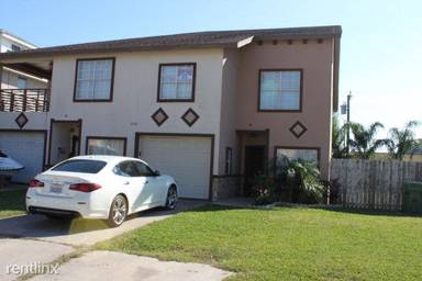 Main picture of 109 E Swordfish St