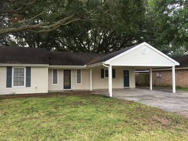 Main picture of 128 Bramber Dr