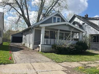 Main picture of 14612 Kingsford Ave