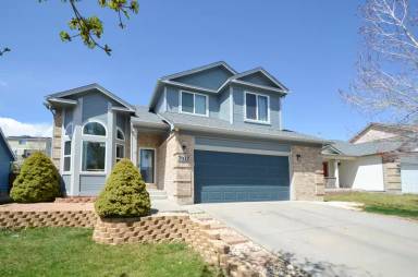 Main picture of 7012 Hillock Dr