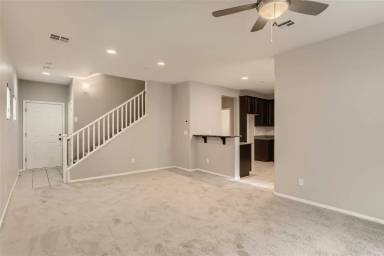 Main picture of 6208 Red Jamboree Ct