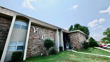 Main picture of Villa Chateau Apartments