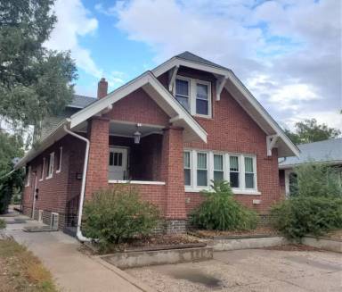 Main picture of 204 E 3rd Ave