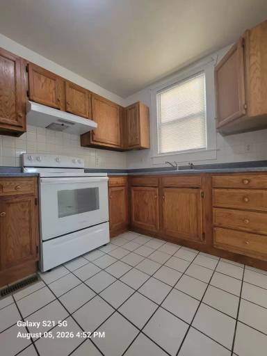 Main picture of 219 Beechwood Ave