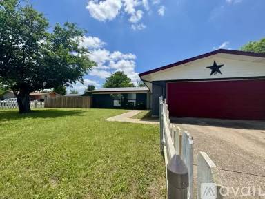 Main picture of 1525 Ferndale Dr