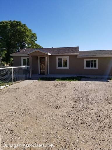 Main picture of 12 S Nicholas Rd