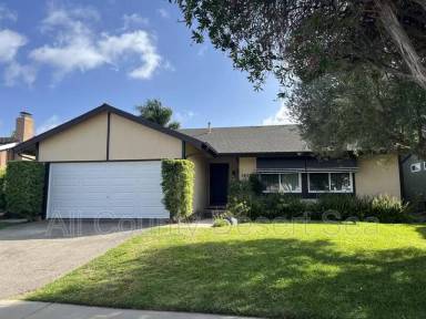 Main picture of 5832 Nordina Dr