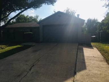 Main picture of 1705 Pilot Way