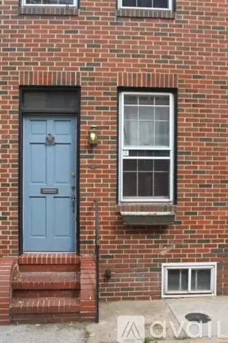 Main picture of 204 E Churchill St