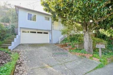 Main picture of 2309 5th Ave