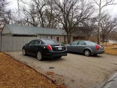 Main picture of 2416 SW Morningside Rd