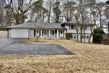 Main picture of 1888 Peeler Rd