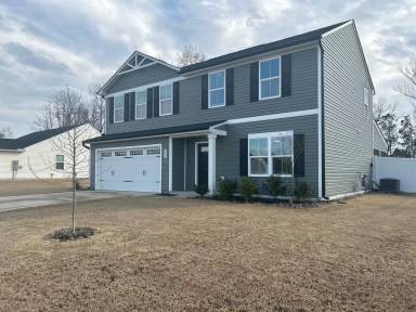 Main picture of 262 Hunting Wood Dr