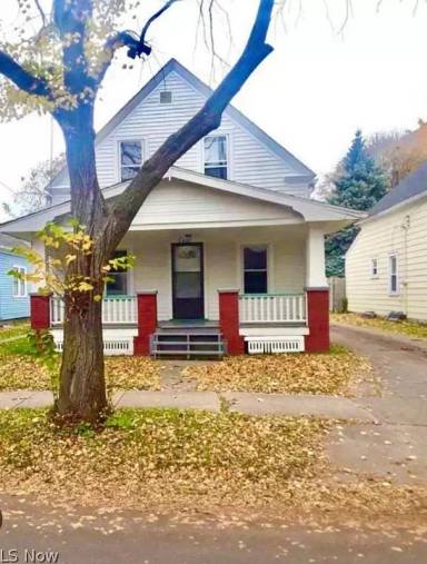 Main picture of 3461 W 47th St