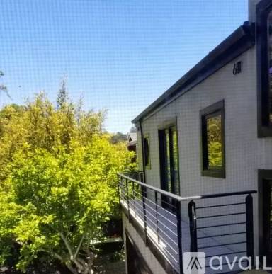 Main picture of 611 Northern Ave