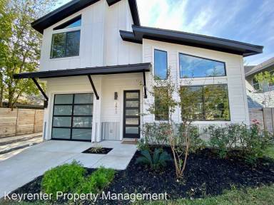 Main picture of 2813 Castro St