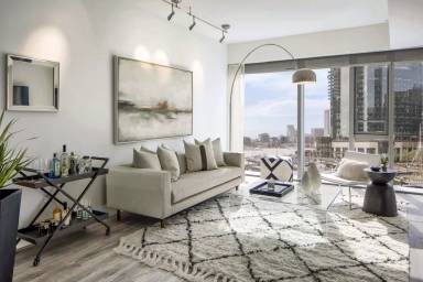 Main picture of 1305 Dock Street