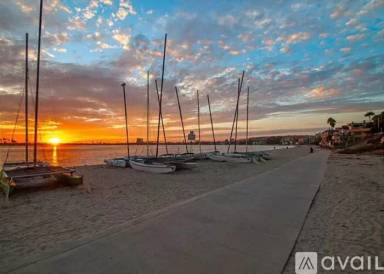 Main picture of 3729 Riviera Dr