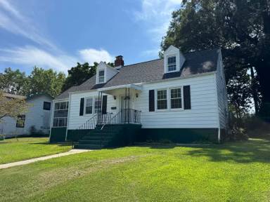 Main picture of 334 Jackson Ave