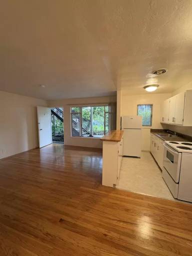 Main picture of 12 Pacheco St